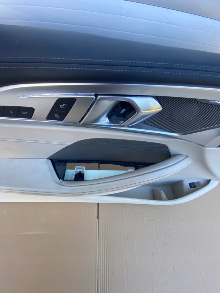 Bmw 8 g14 g15 карка дверь обивка дверь левая левый harman kardon Киев