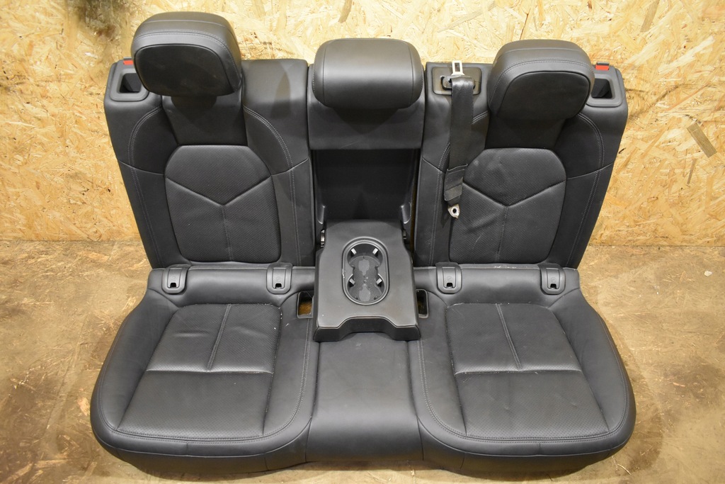 фото №12, Сидіння шкіра комфорт вентильовані підігрів декори модулі kpl. porsche macan 1