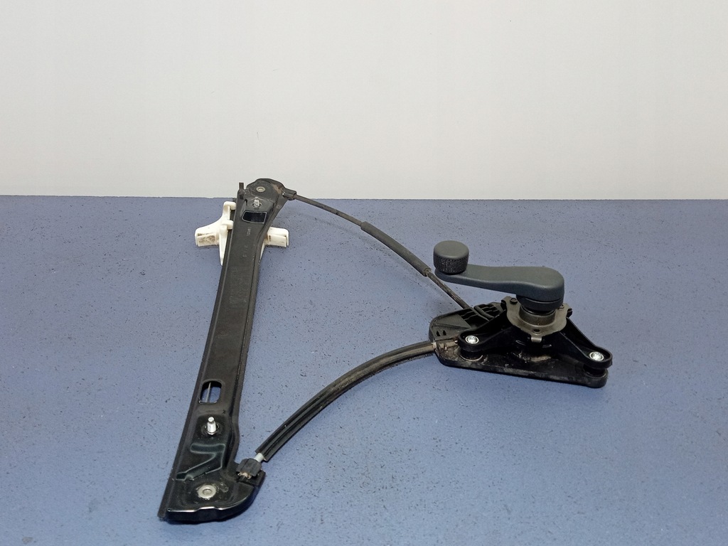 фото №1, Skoda rapid підйомник скло задня правий