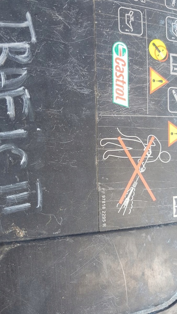 фото №3, Корпус аккумулятор renault trafic iii