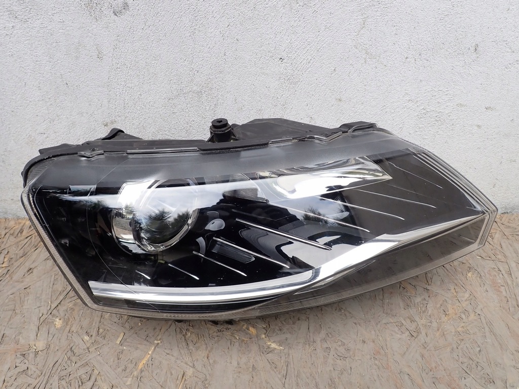 фото №1, Лампа права фара правий ксенон skoda rapid 5ja lift 2016-2019 5jb941016c