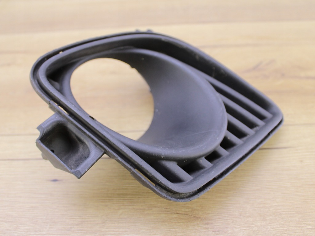 Mini cooper jcw r55 r56 r57 решётка бампера противотуманной фары левая 0413252 Цена