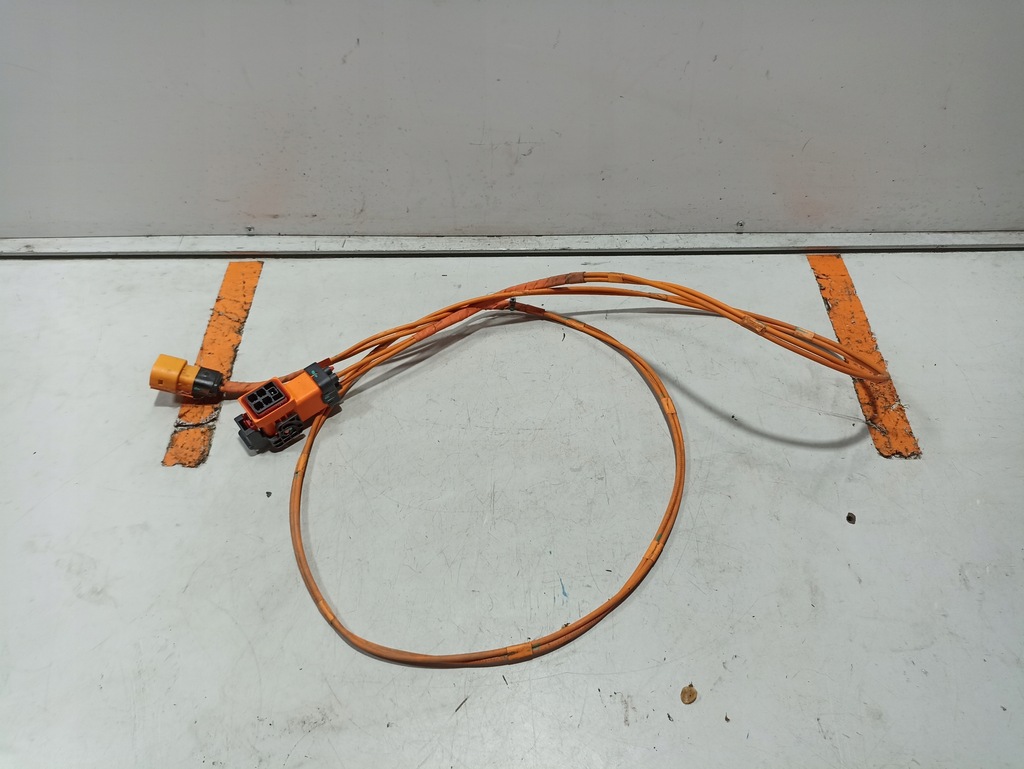 фото №1, Tesla model 3 шланг wysokiego напруги 1109004-05-g