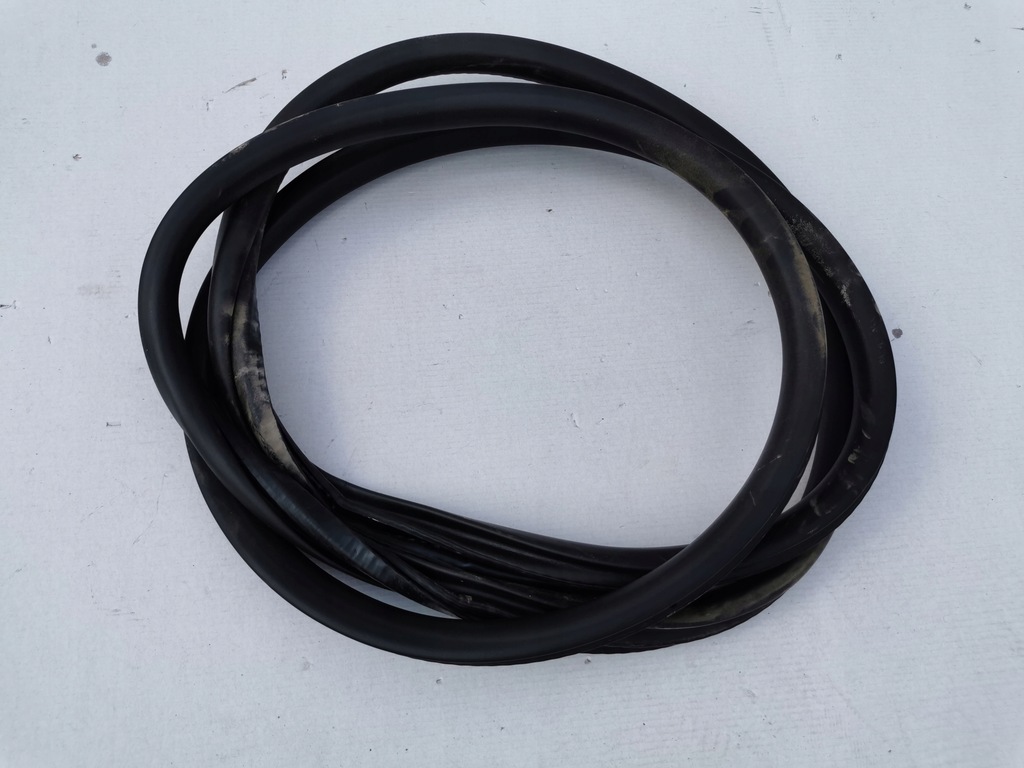 фото №1, Grandland x прокладка дверь левый перед задняя