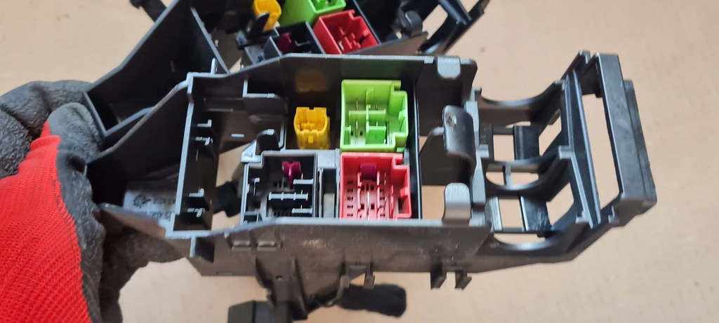 фото №8, Sq8 4m rsq8 q8 штекер разъёмы сидений электрический подогрев 4m0937545 sq7 q7