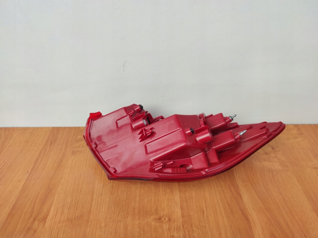 фото №2, Kia оригинальный номер 92402-a20 лампа