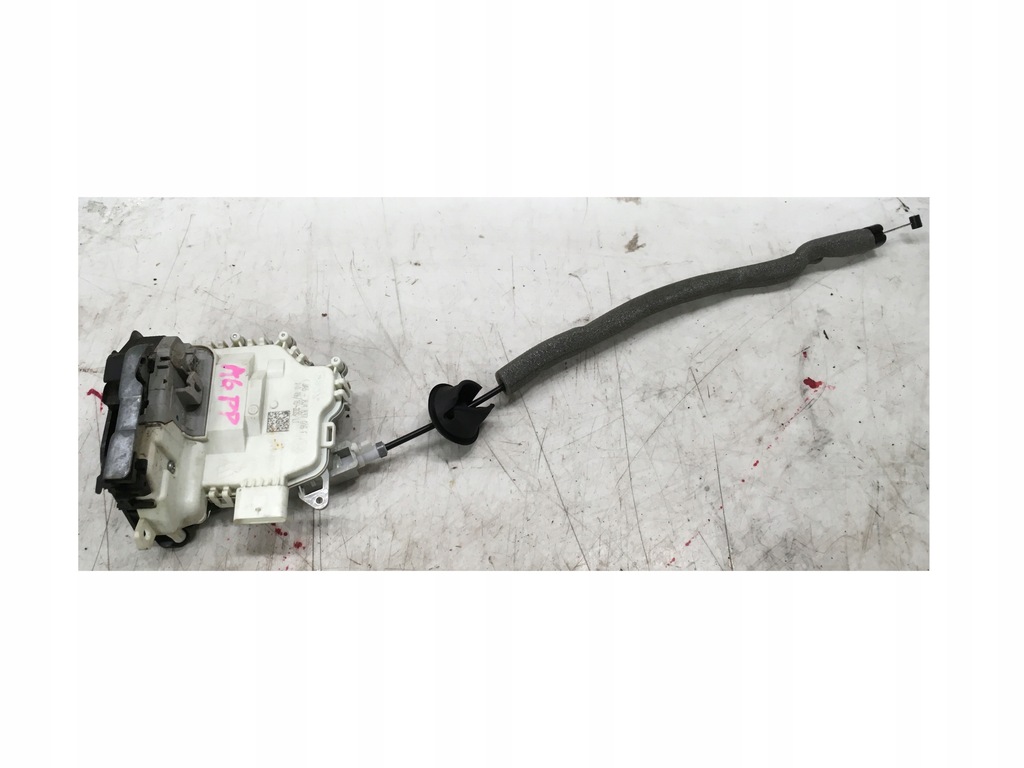 фото №1, Замок дверь правый перед audi a6 c7 allroad