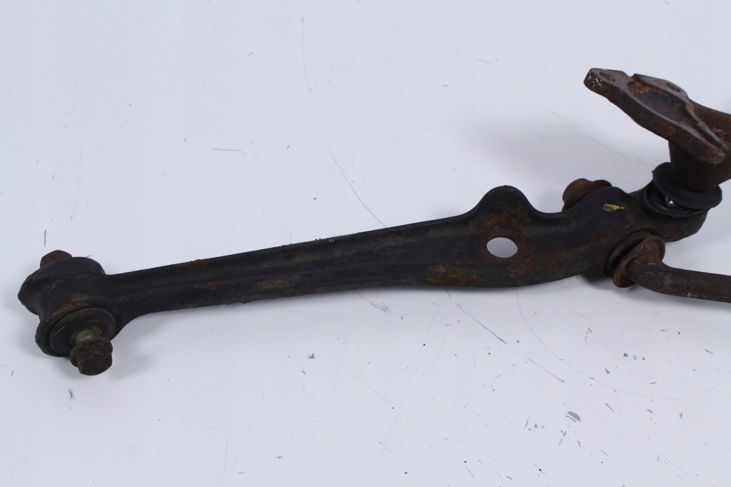 Рычаг bmw 6 e24 628 Доставка