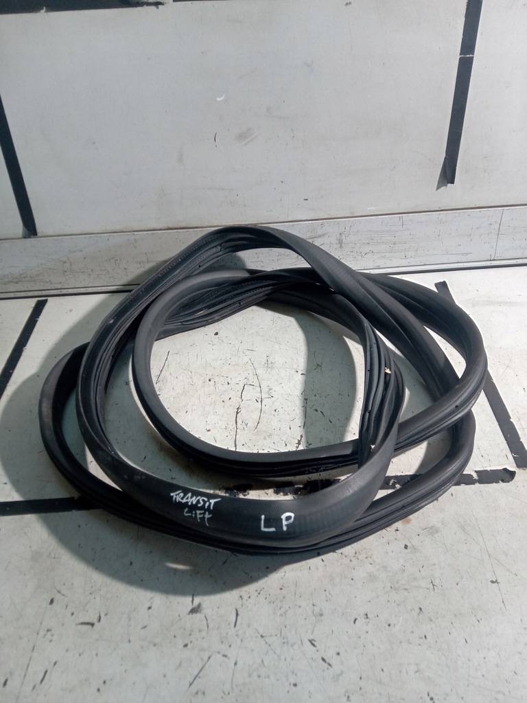 фото №1, Ford connect mk2 прокладка дверь левый перед