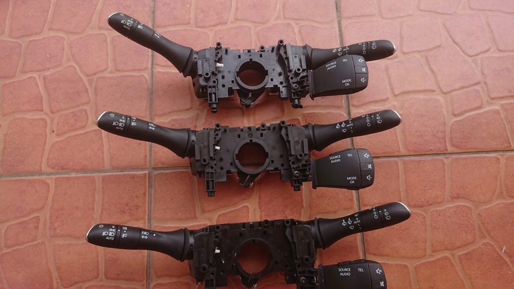 фото №1, Renault megane iv переключатель комбинированный kombajn