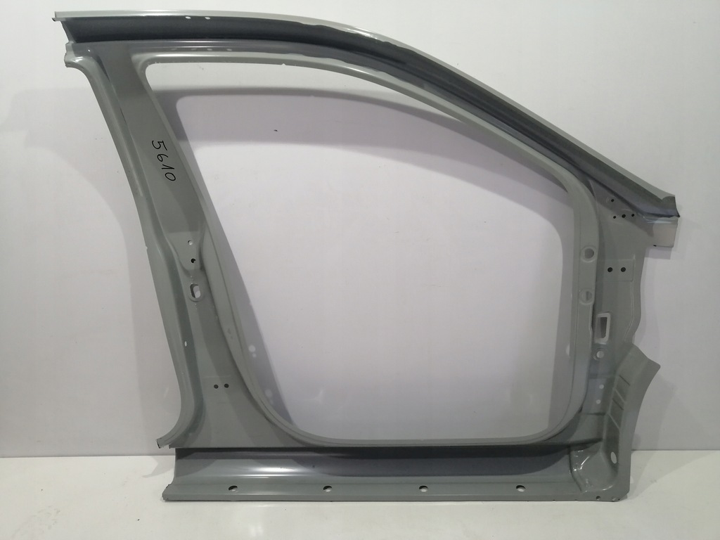 фото №8, Hyundai i20 ii лівий поріг блок двигуна обшивка