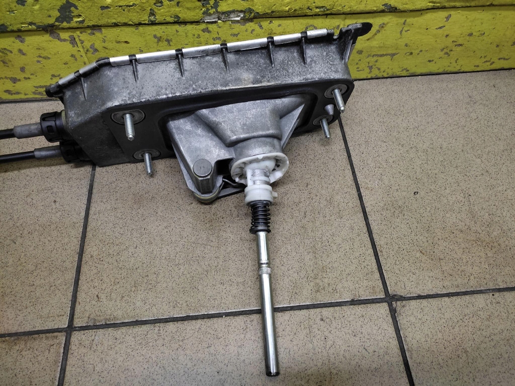 фото №7, Vw polo iv домкрат тросы переключения передач 6q0711061e