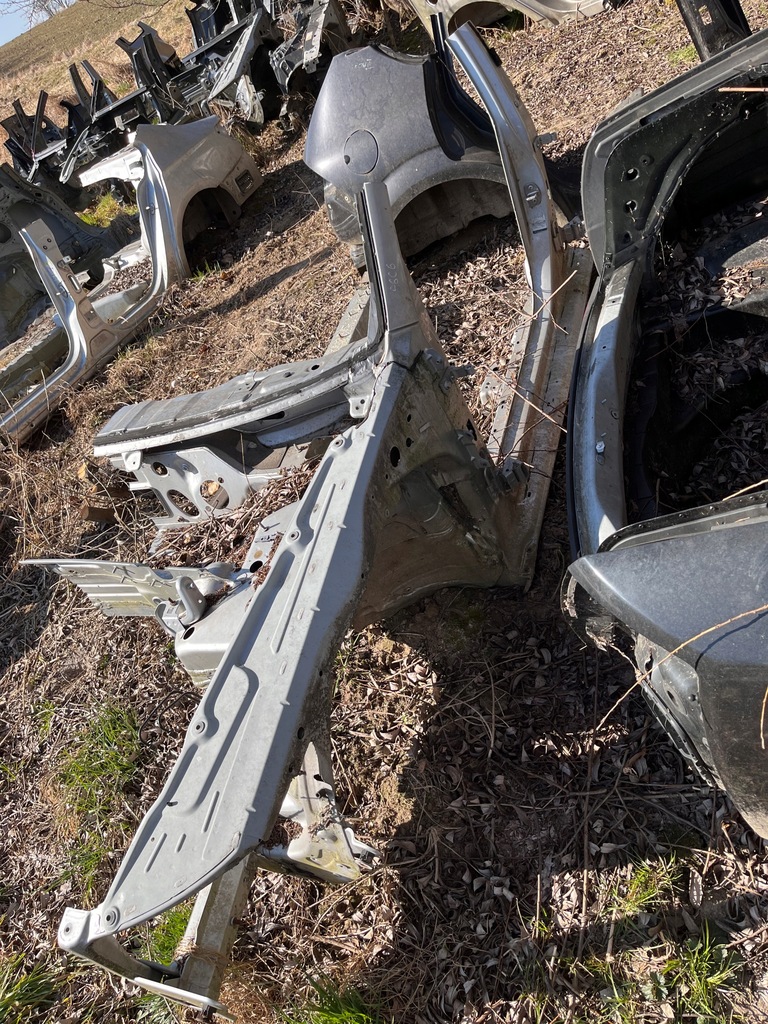 фото №1, Audi a6 c6 4f четверть перед левая подкрылок порог