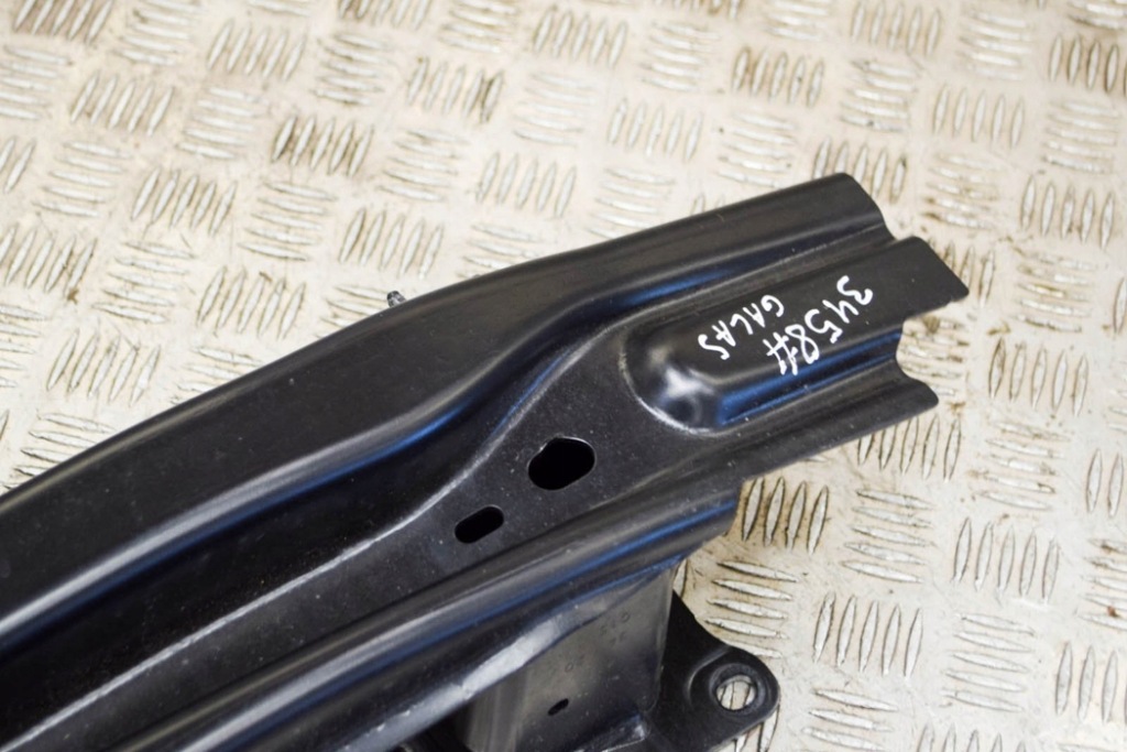 фото №6, Volkswagen id.3 e11 pro задній бампер підсилювач crash bar 10a807311b 2020