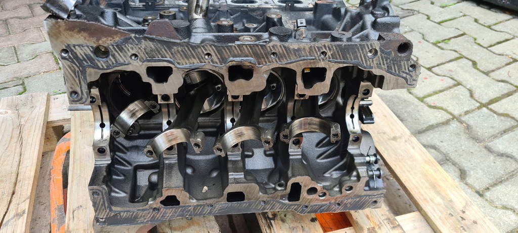 фото №11, Двигатель головка renault master iii