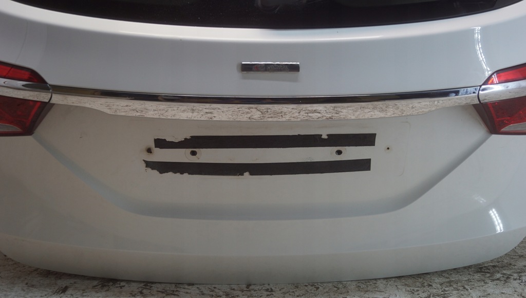 фото №11, Крышка багажника багажника задняя hyundai i40 kombi ncw