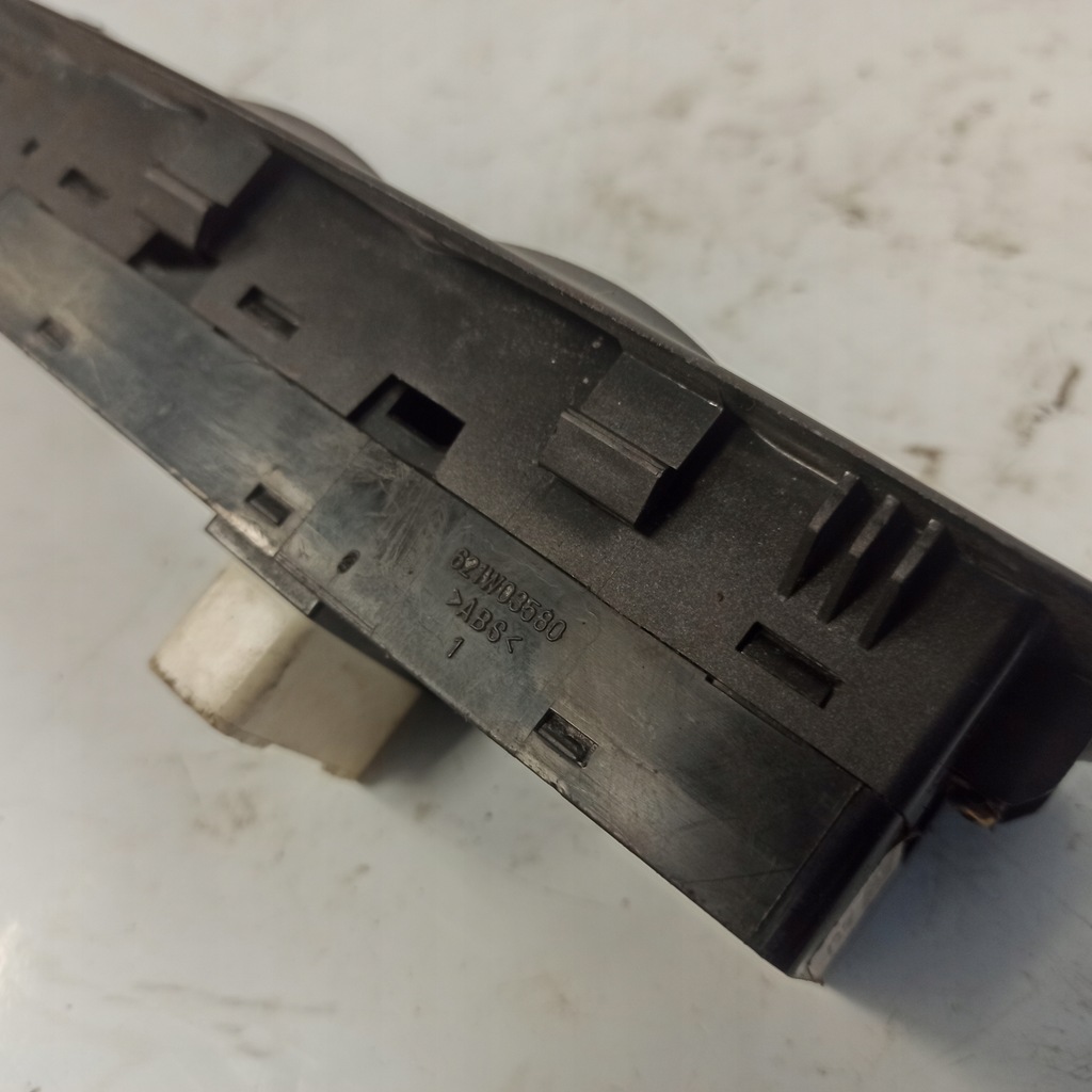 фото №9, Hyundai elantra перемикач вікон 935702d100 621w03580 620w05290