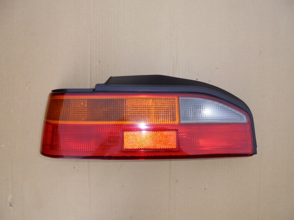 фото №1, Лампа задняя левая honda legend coupe 1988-1991r