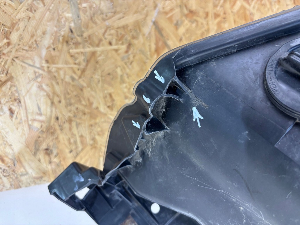 фото №11, Mazda cx-3 2019 лампа передняя