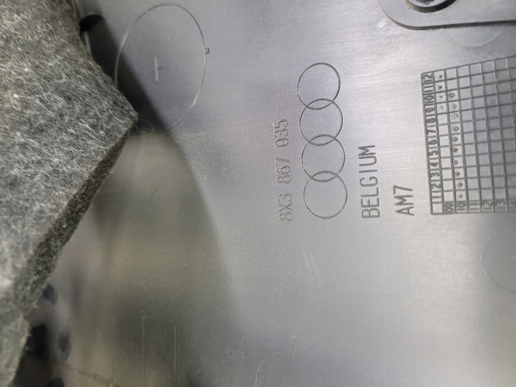 фото №6, Обшивка салону лівий задня audi a1 8x0867035