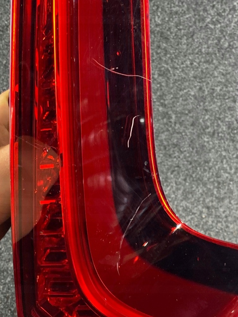 фото №4, Volvo v60 ii лампа правая задняя 32291359