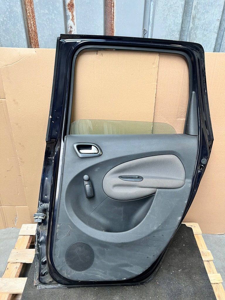 фото №10, Двері задні праве правий задня citroen c3 picasso lift код лакофарбового покриття: ekud