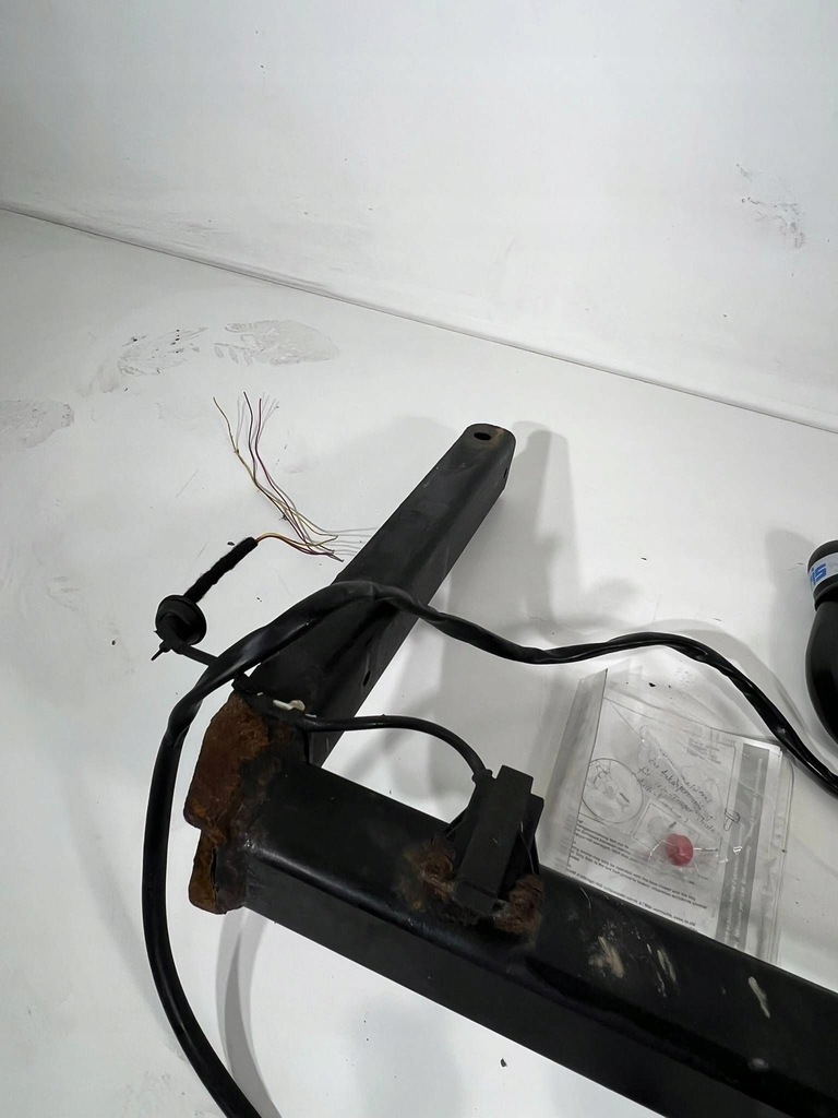 фото №13, Hak съемный audi a4 s4 b8 8k 2010 комплект