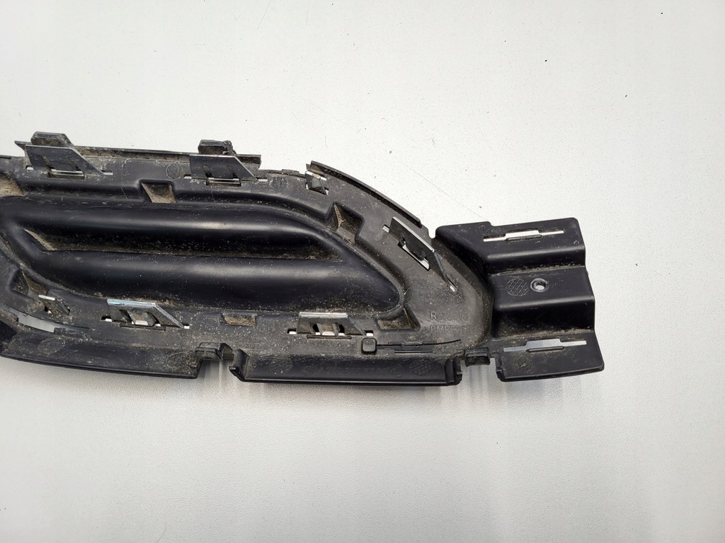 фото №15, Mercedes w206 c kl all-terrain решітка бампера задня