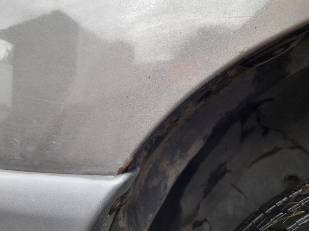 фото №12, Mazda tribute крила правий перед передній 26b