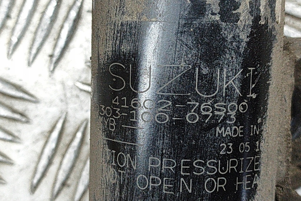 фото №7, Suzuki sx4 s-cross jyb stoßdämpfer vorne тросы 41602-76s00 1.5i 85kw 2023