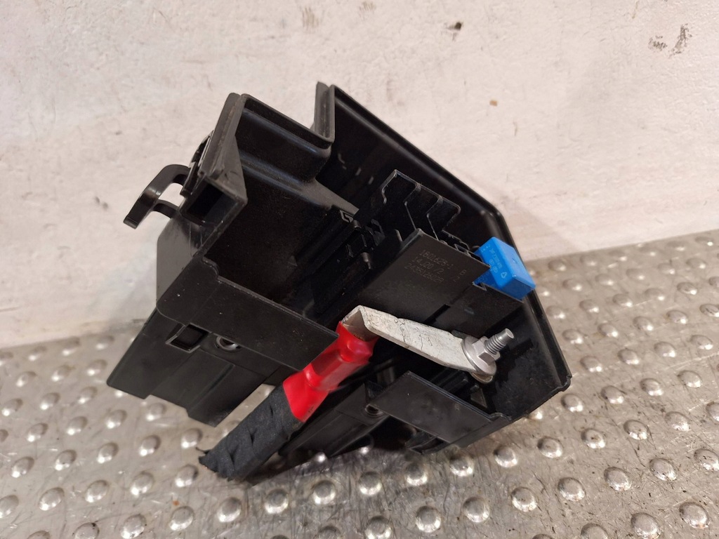 фото №1, Корпус коробка предохранителей 252361535r renault clio v 19-