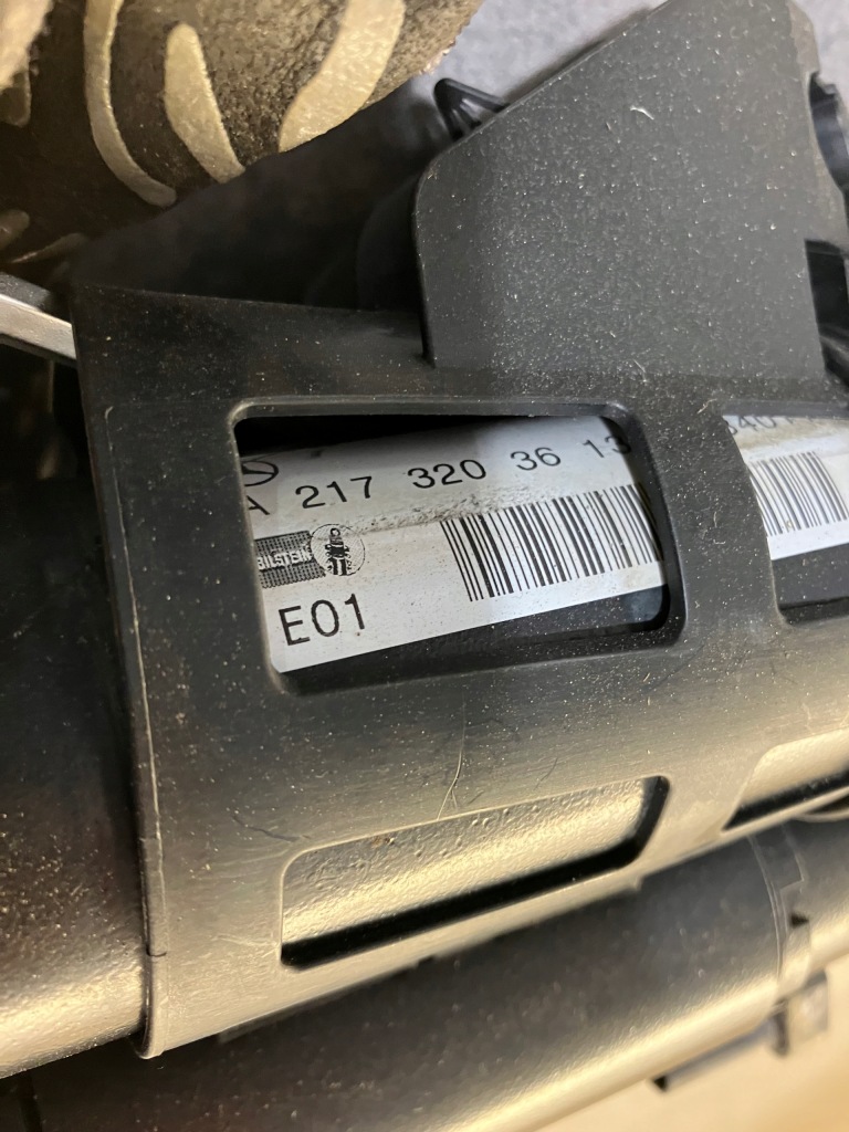 Mercedes w217 амортизатор передний правый  airmatic Недорого