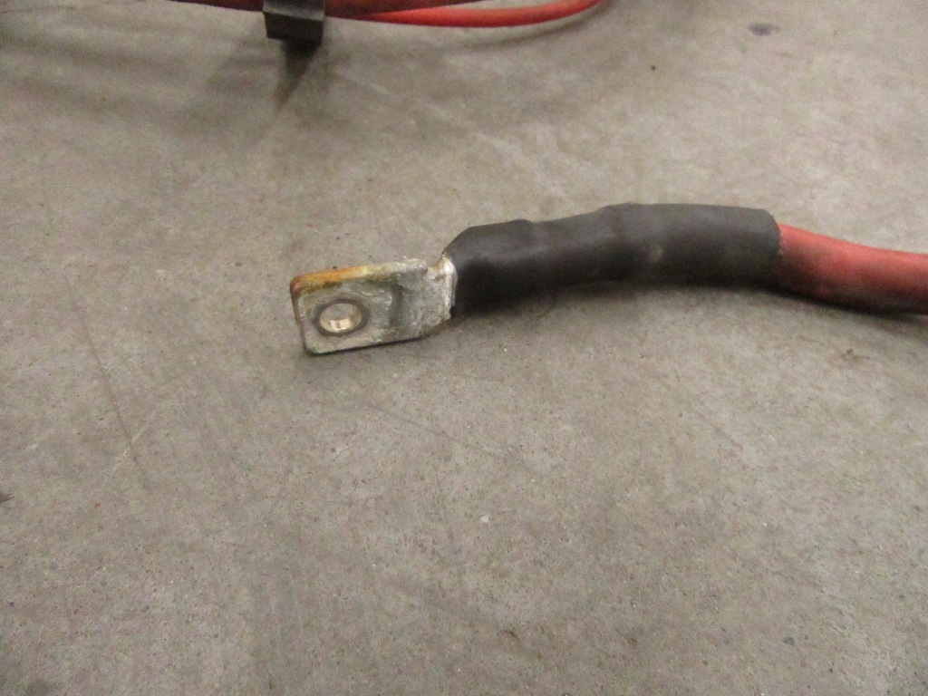 Кабель акумулятор plus шланг bmw f15 x5 f16 x6 n47 b47 n57 дизель в Україні