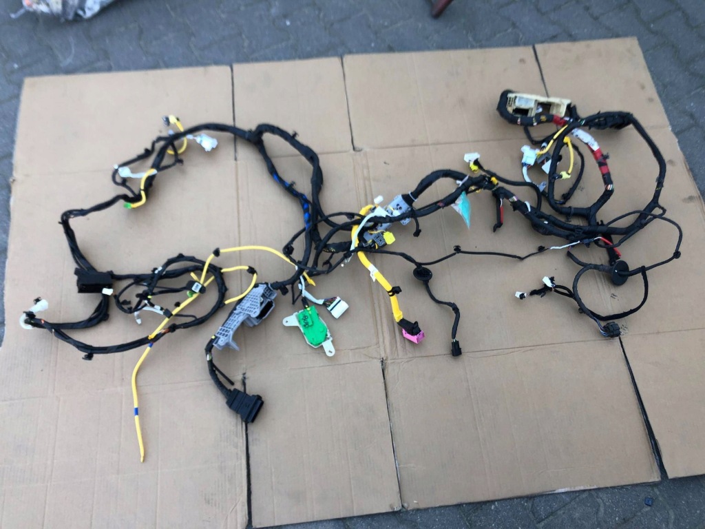 Купити Hyundai i30n i30 n 2017- електропроводка джгут салону хетчбек