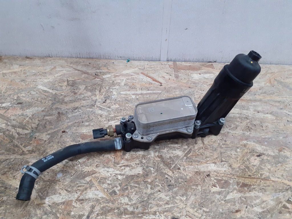 Купити Dodge chrysler jeep радіатор оливи фільтр 3.6 16r