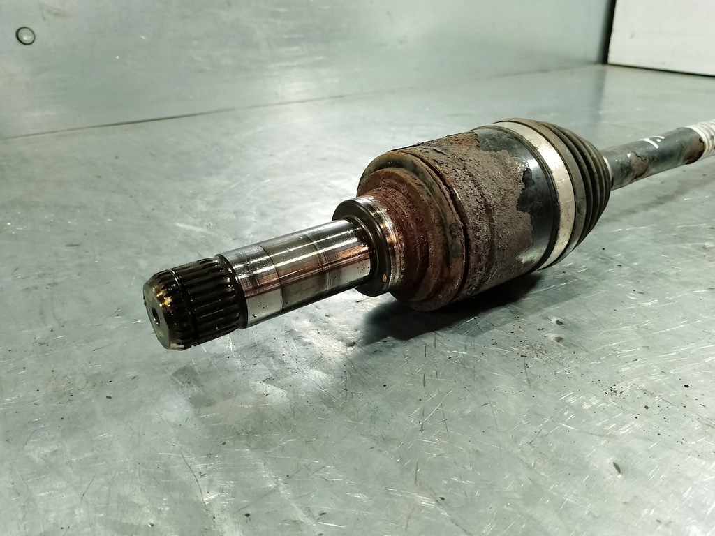 фото №3, Приводной вал правая задняя bmw x1 2.0 b46