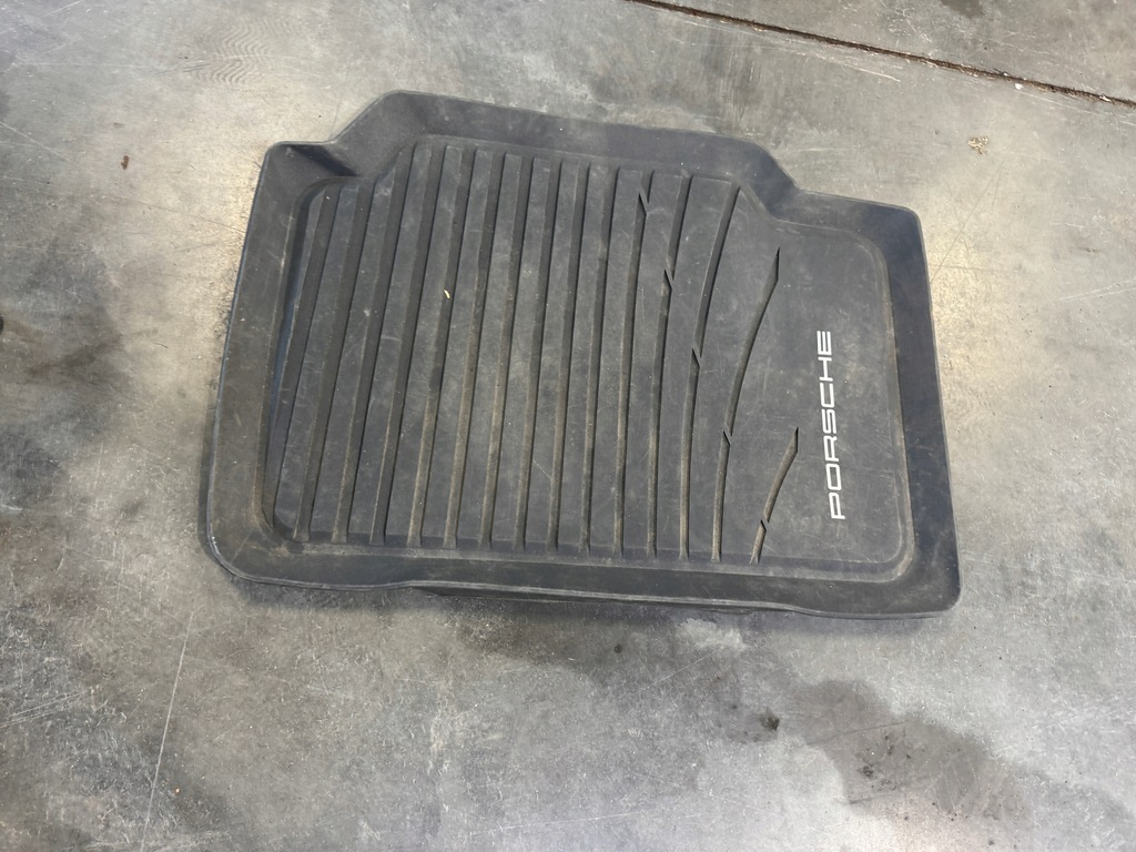 фото №12, Porsche panamera 971 килимки гумові комплект