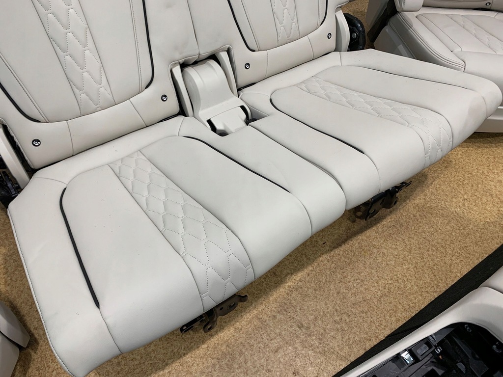 фото №13, Bmw x7 g07 сидіння салон вентиляція масаж bowers 6 осіб