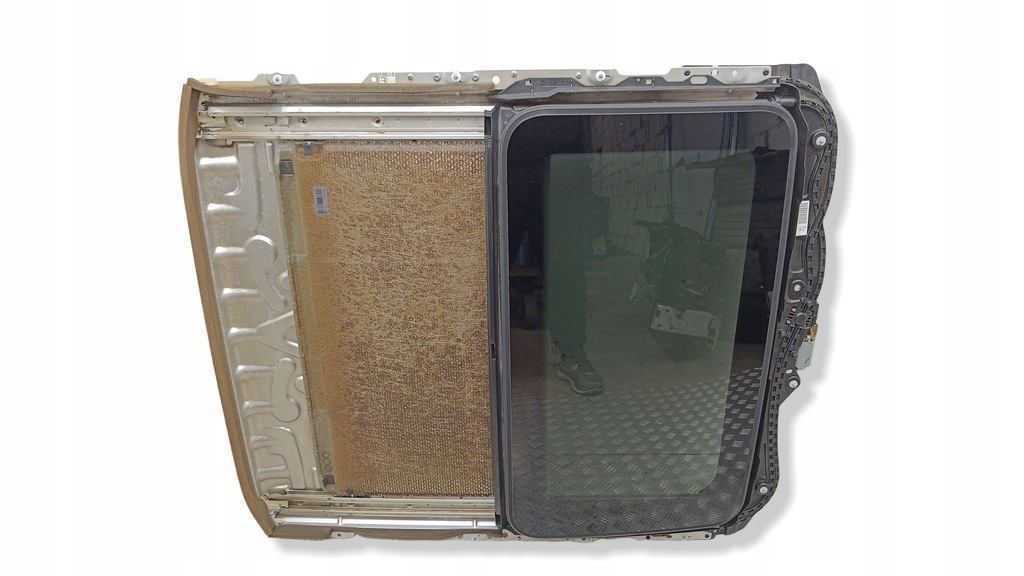 фото №1, Bmw x4 f26 2016 люк kompletny