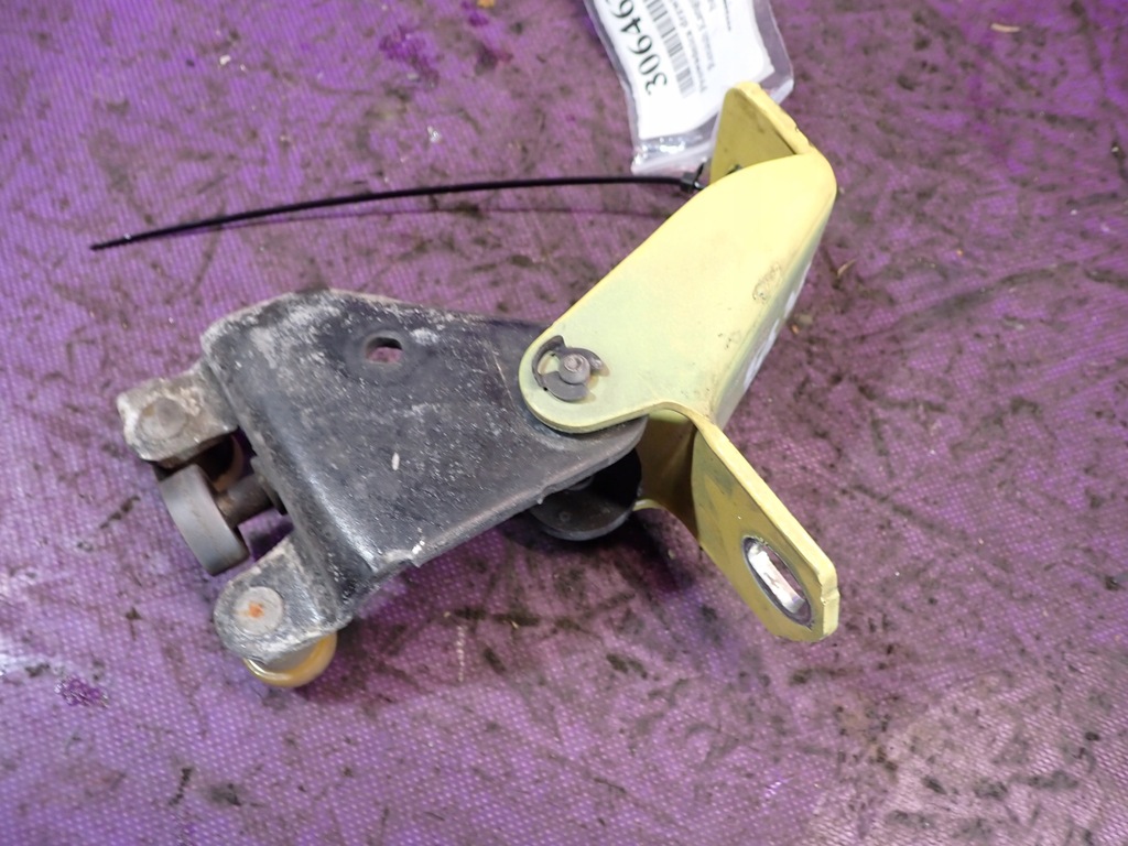 фото №3, Kangoo ii напрямна ролик права двері розсувних