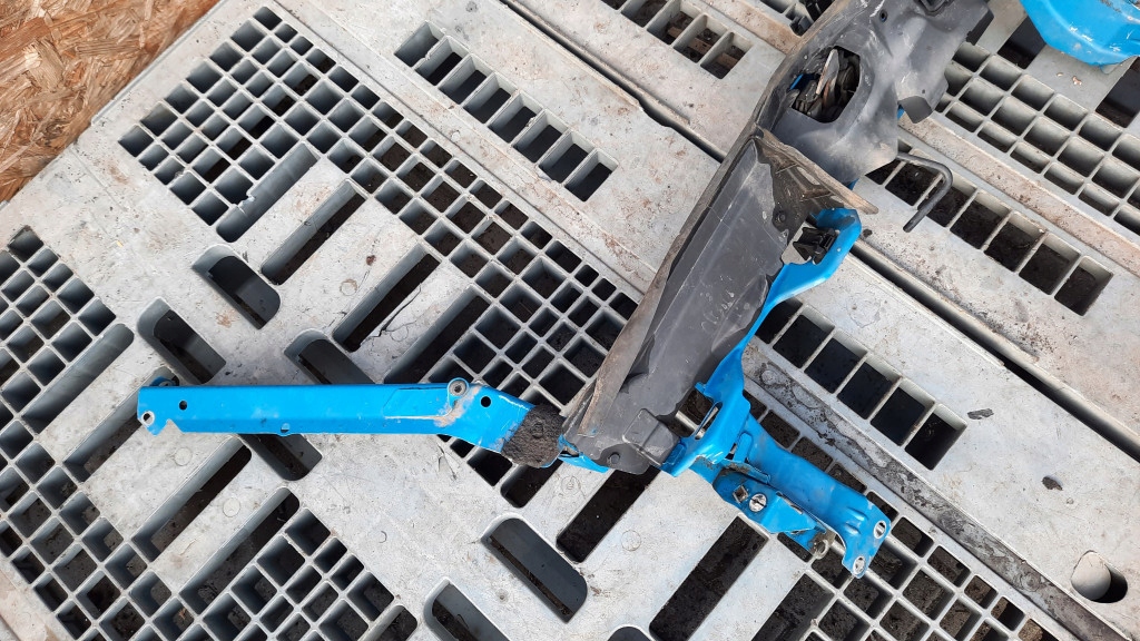 Ремень передний mercedes a170 01r Цена