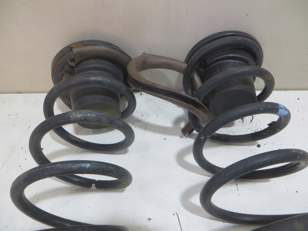 фото №10, Peugeot 5008 i пружины задние задняя подвеска kpl