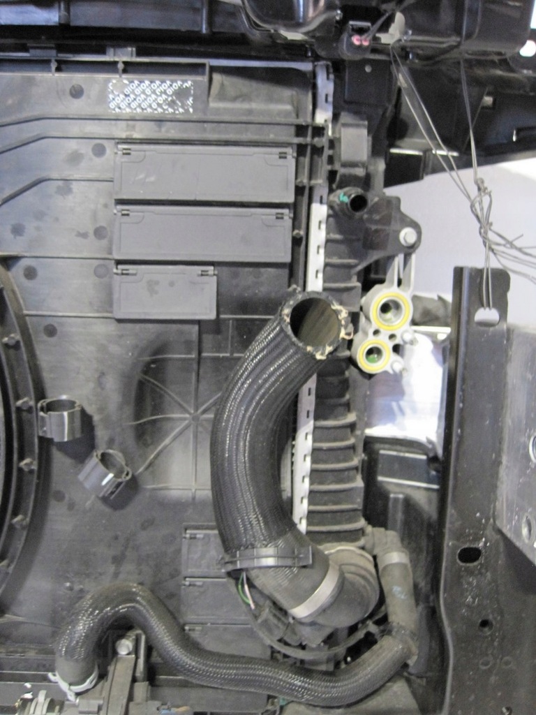 фото №6, Радіатор pas передній land rover discovery sport lift 2,0d авто