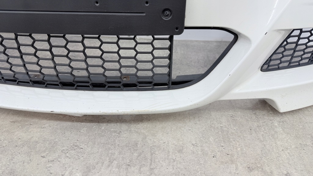 Bmw f30 f31 бампер перед комплектный  оригинал m-pakiet a300 alpinweiss Цена