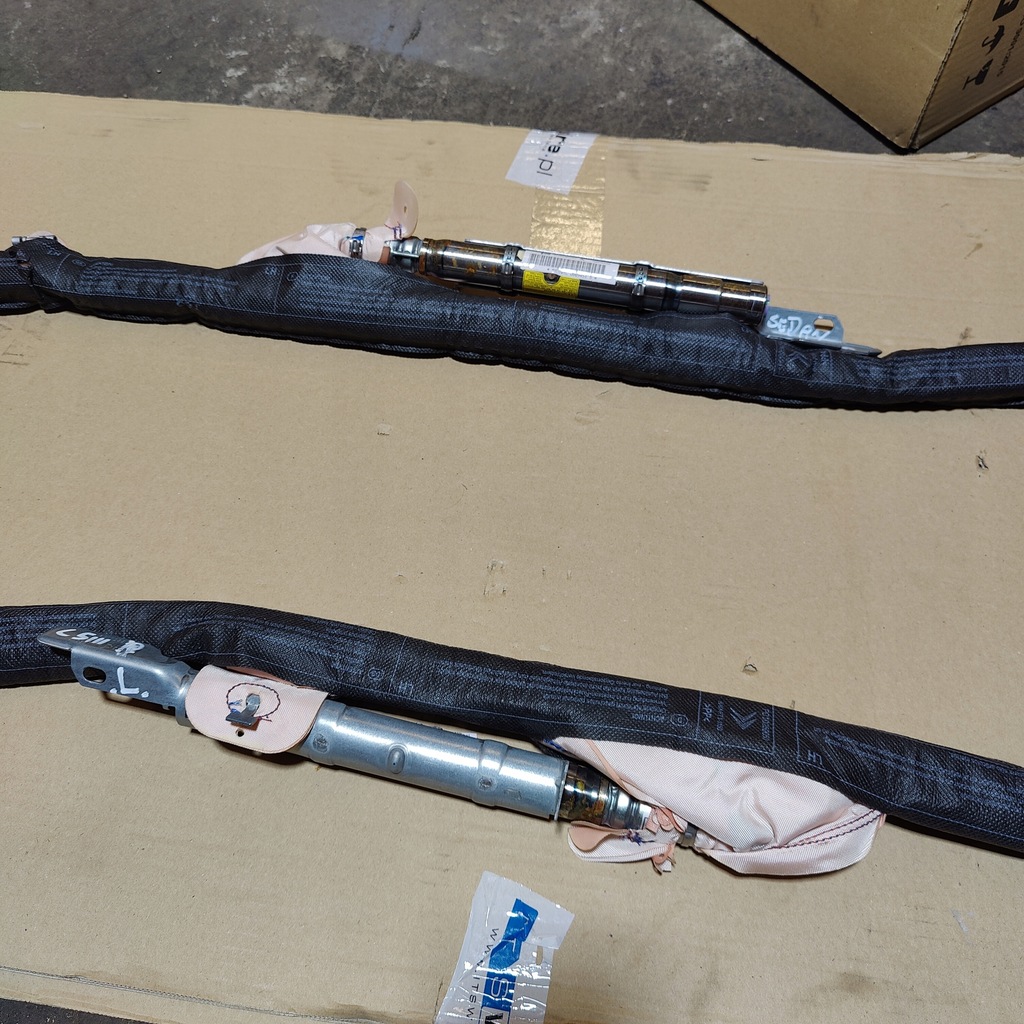 фото №4, Citroen c5 iii x7 шторка безопасности воздушная правая