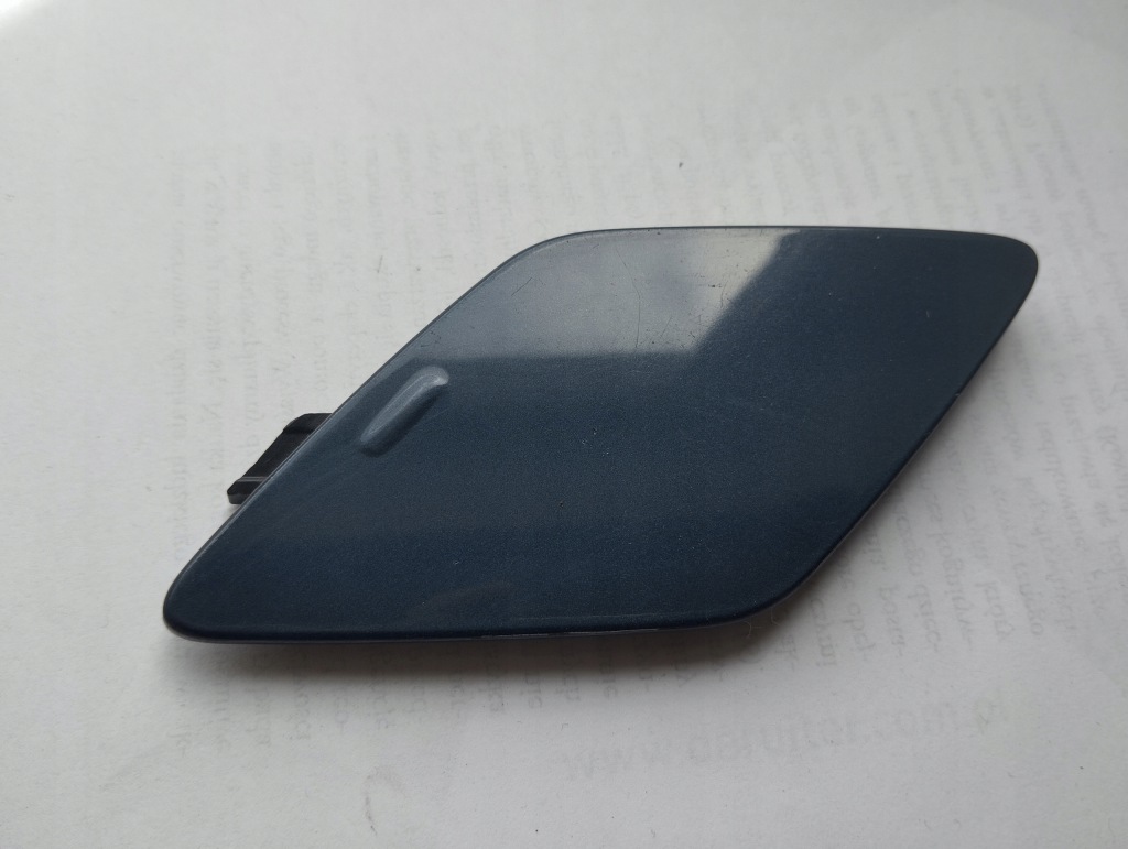 фото №1, Volvo xc60 ii 22- заглушка wkrętki do фаркоп бампера 32234934