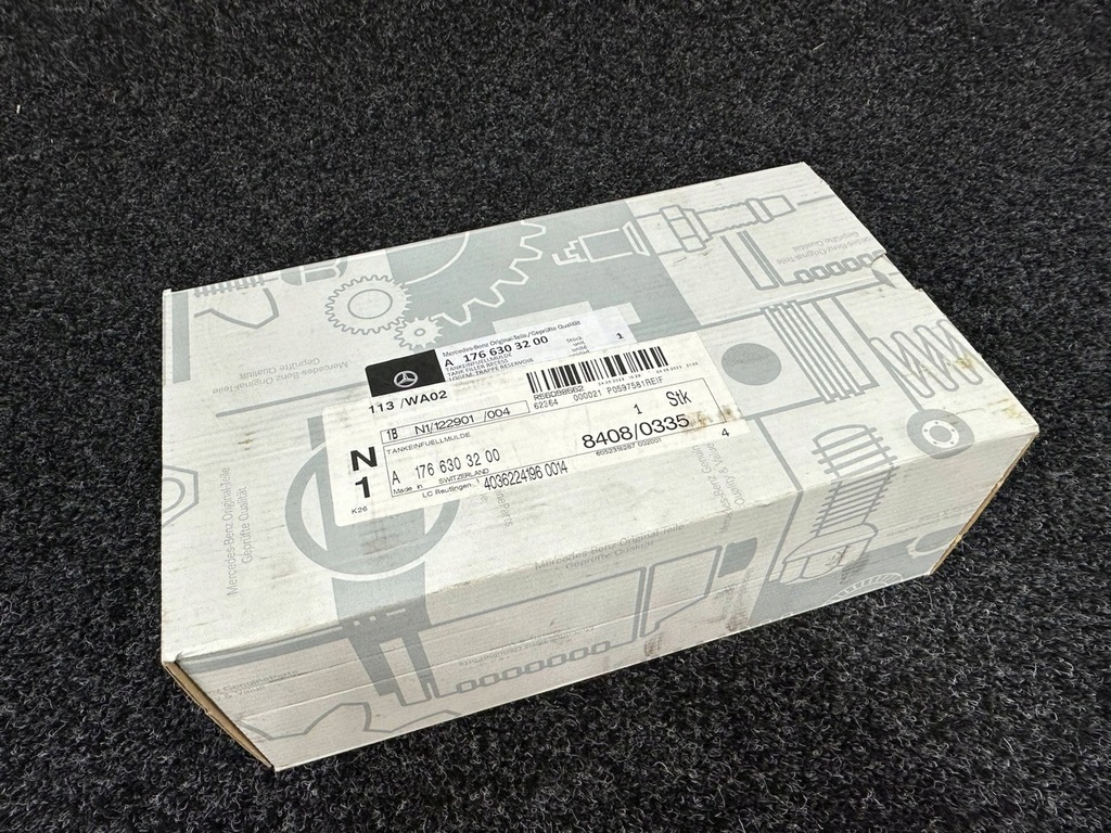 фото №6, Mercedes a klasa w176 кришка заливної пального a1766303200