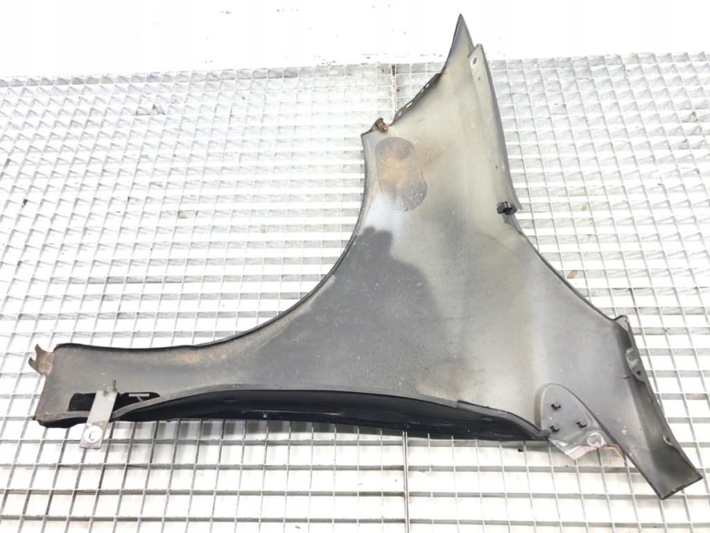 Крыло правая  перед renault megane 3 хэтчбек Недорого