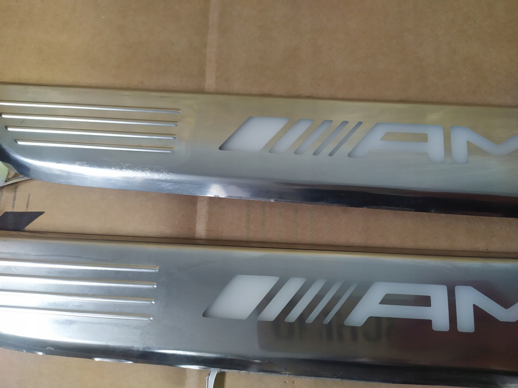 фото №3, Накладки накладки порогові amg w205