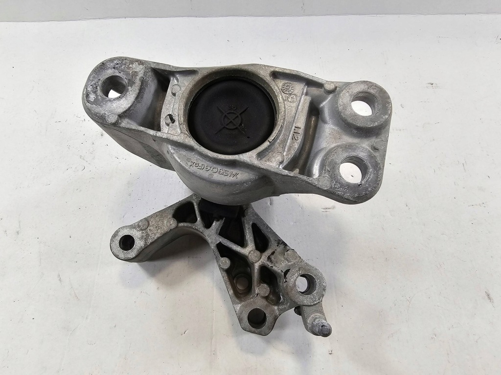 Nissan qashqai 1.2 j11 кронштейн кронштейн двигателя 112846249r Недорого